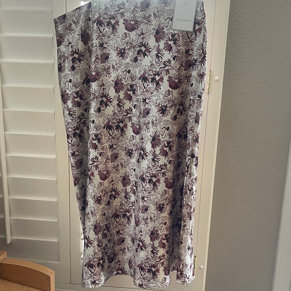 Floral Silky, Midi Skirt XL woman's